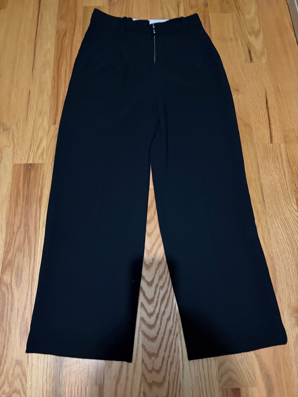 Aritzia Effortless Pants